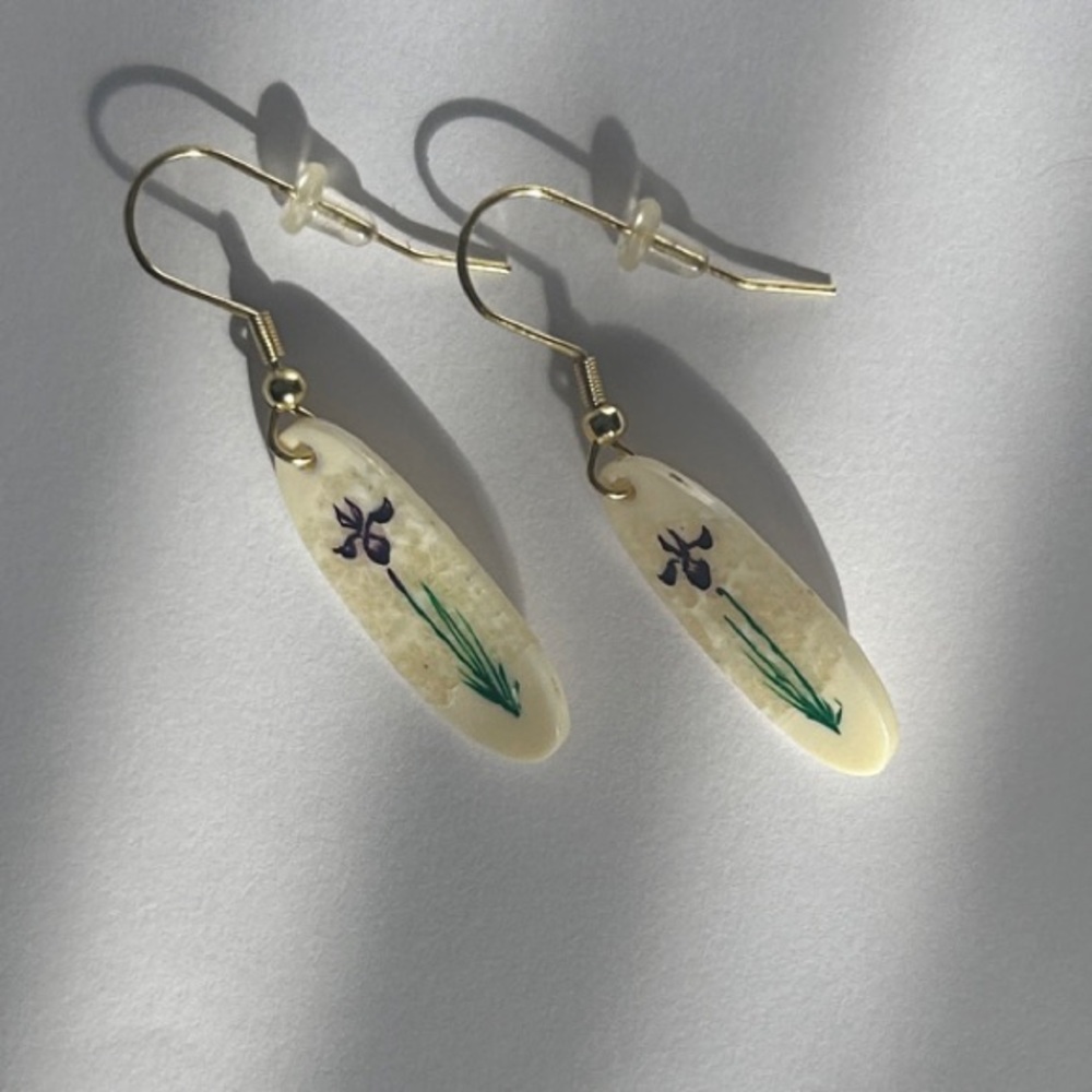 Hand-Painted Scrimshaw Ivory Floral Wild Iris Dangle Earrings - Picture 3 of 5